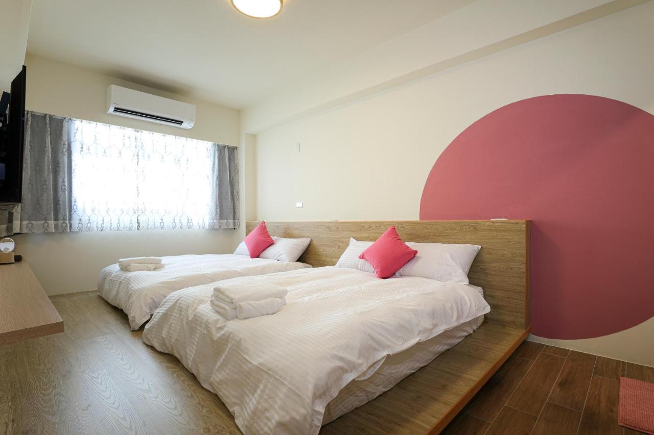 Colorful Balloons Homestay Манонг Екстериор снимка